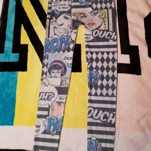 Comic book leggings